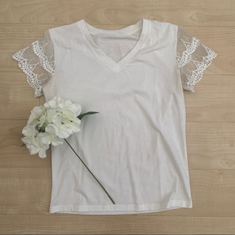 Lace Sleeve Tee